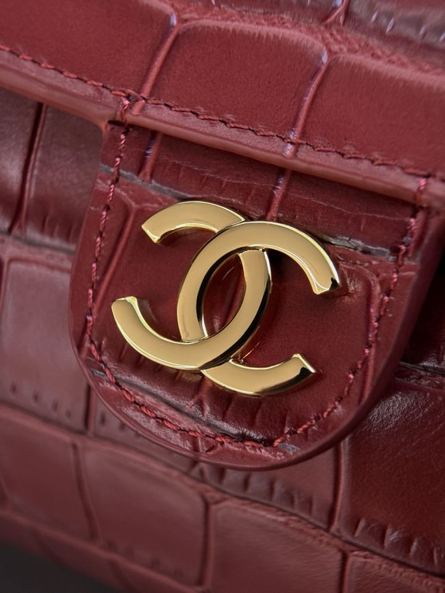 Chanel Clutch with chain Crocodile Embossed AP5294 Burgundy