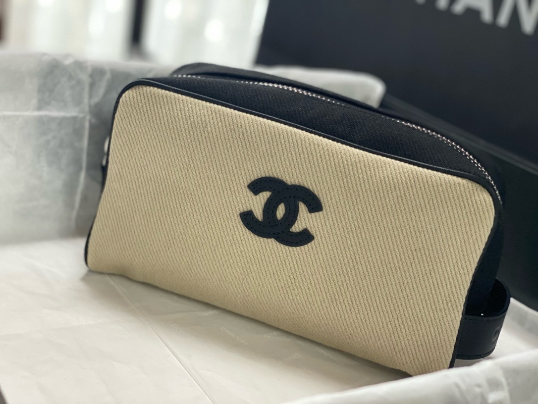 Chanel Large Zipped Pouch AP5267 Beige