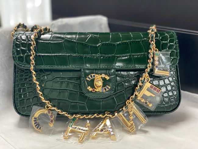 Chanel Clutch with chain Crocodile Embossed AS6340 dark green