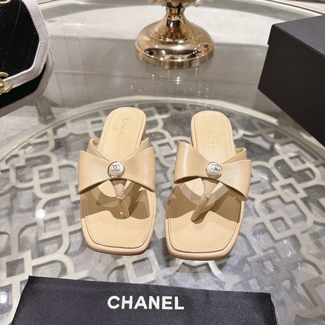 Chanel Thongs 64134-3