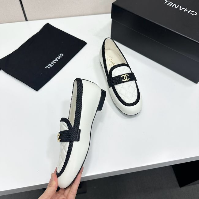 Chanel Moccasins 64153-1