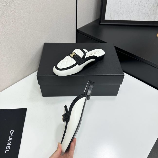Chanel Mules 64154-2
