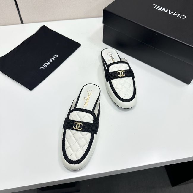 Chanel Mules 64154-2