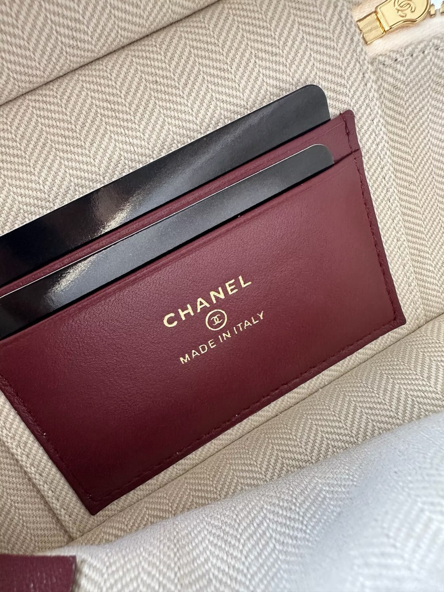 Chanel Vanity With Chain AP5346 White