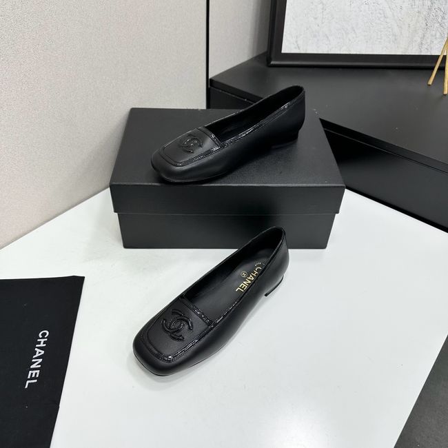 Chanel Moccasins 64158-3