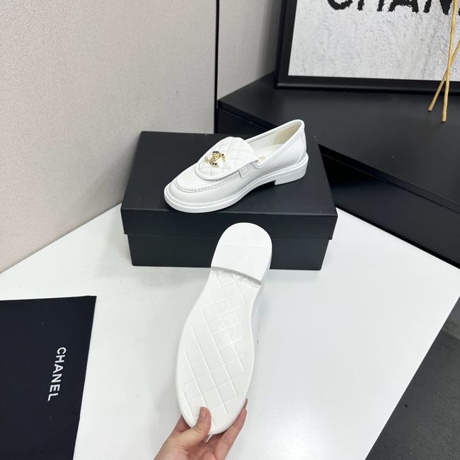 Chanel Moccasins 64159-4