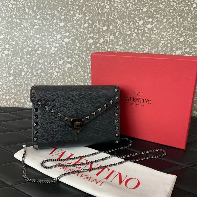 VALENTINO ROCKSTUD Small Calfskin Handbag VA088 black