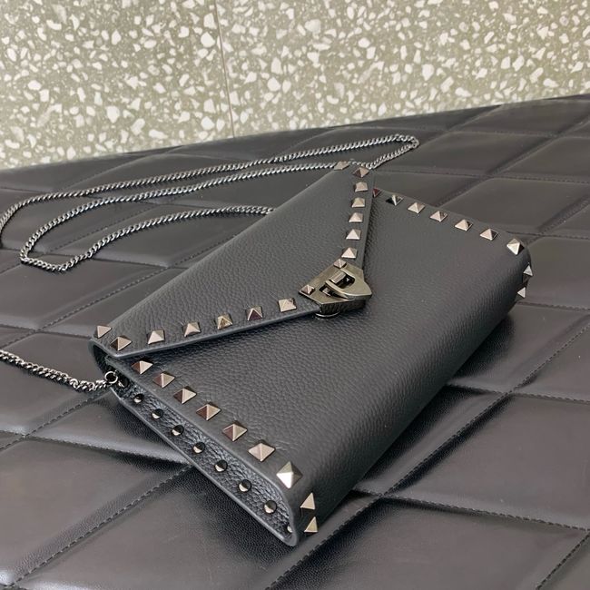 VALENTINO ROCKSTUD Small Calfskin Handbag VA088 black