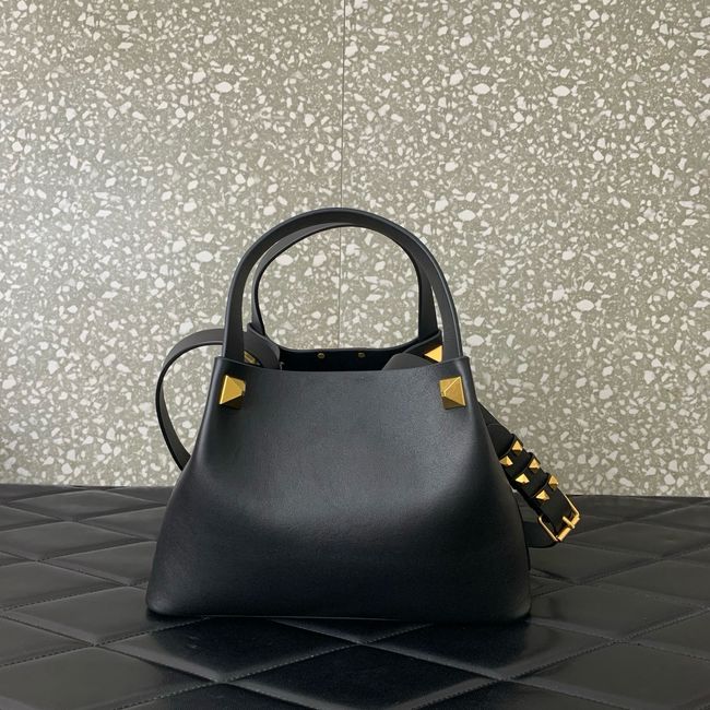VALENTINO small Sheepskin Shoulder Bag 0112S black