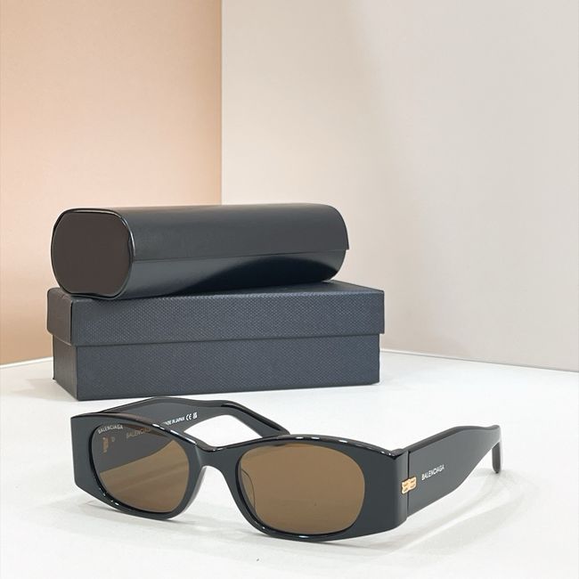Dolce & Gabbana Sunglasses 821450-3