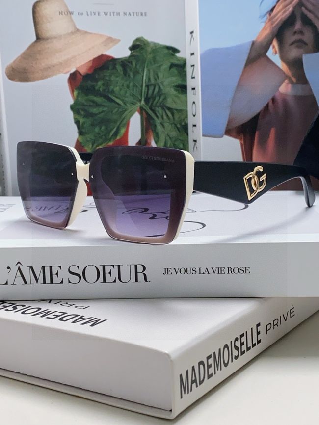 Dolce & Gabbana Sunglasses 821454-1