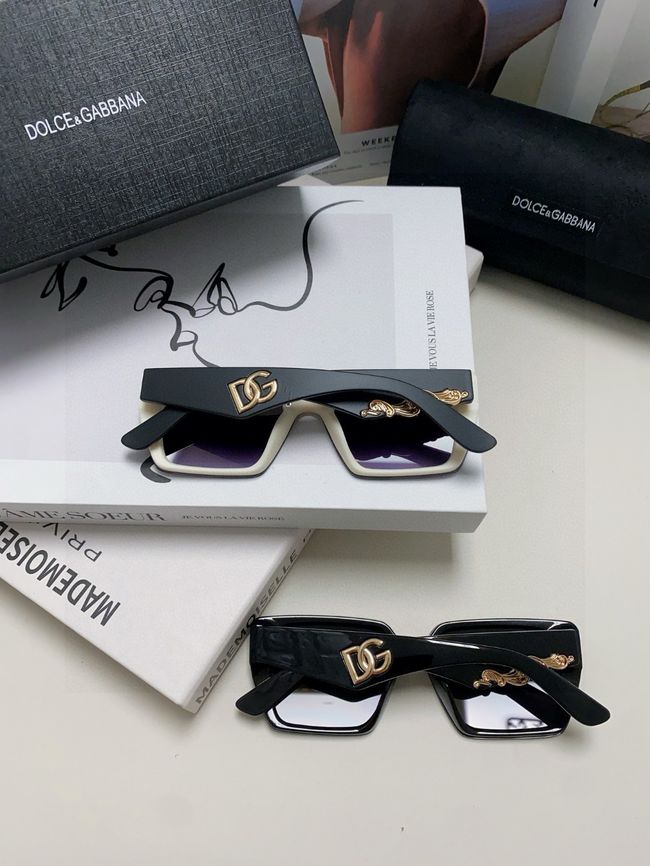 Dolce & Gabbana Sunglasses 821454-1