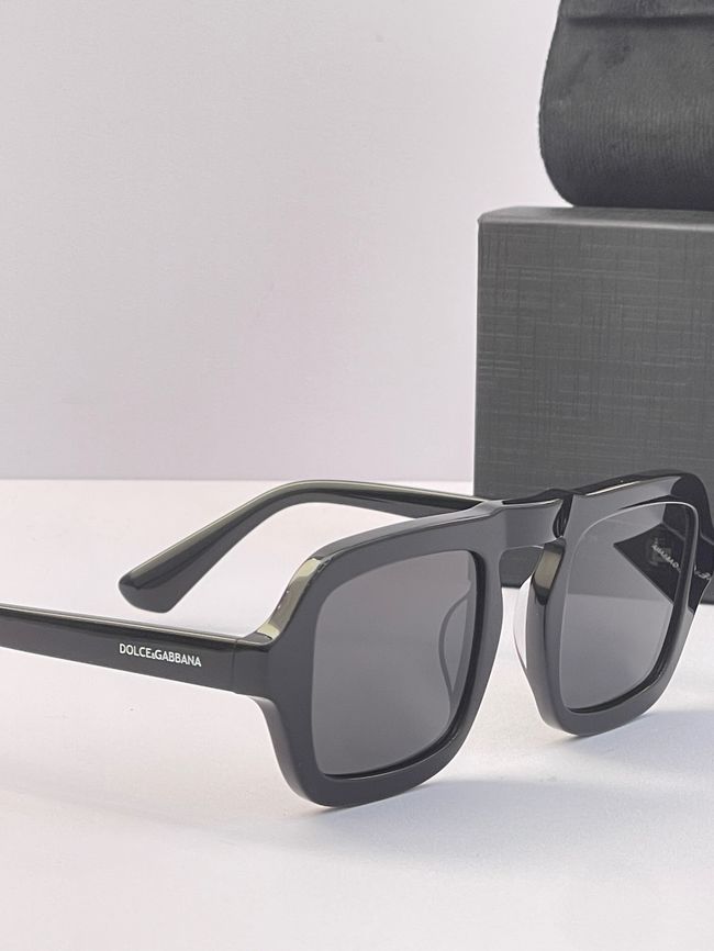 Dolce & Gabbana Sunglasses 821455-1