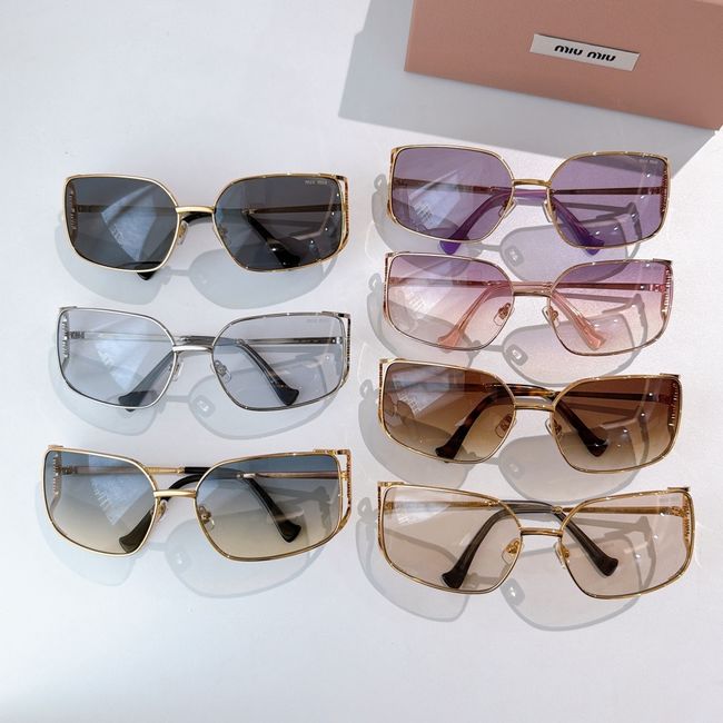 MiuMiu Sunglasses 821490-3