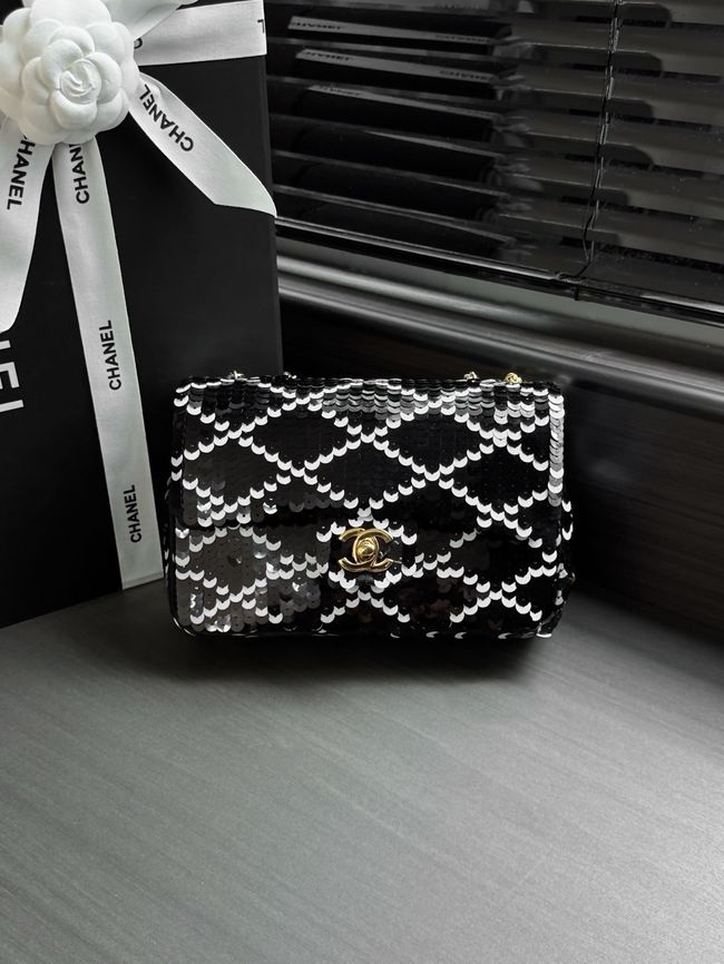 CHANEL SMALL FLAP BAG AS4561-6