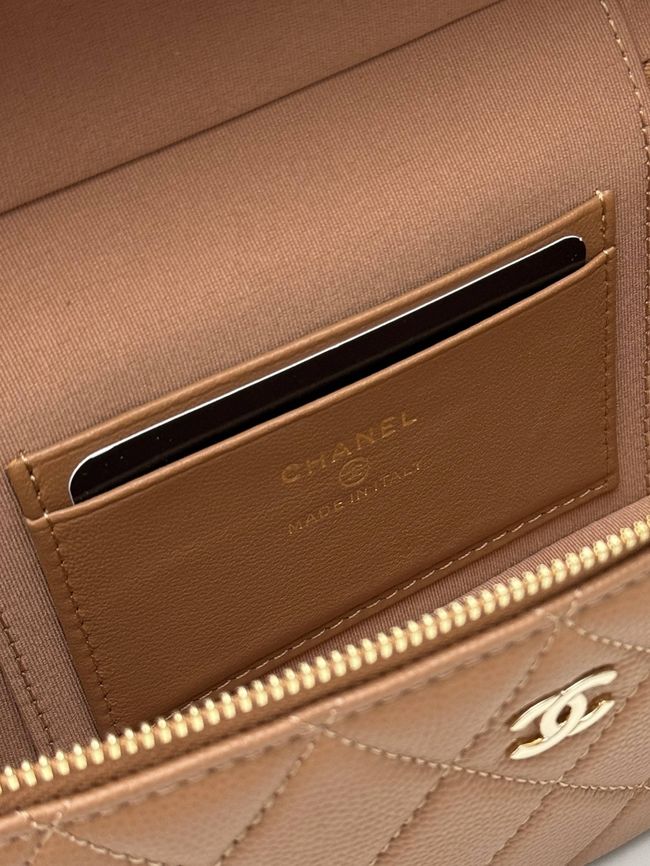 Chanel CLUTCH WITH CHAIN AP4385 camel