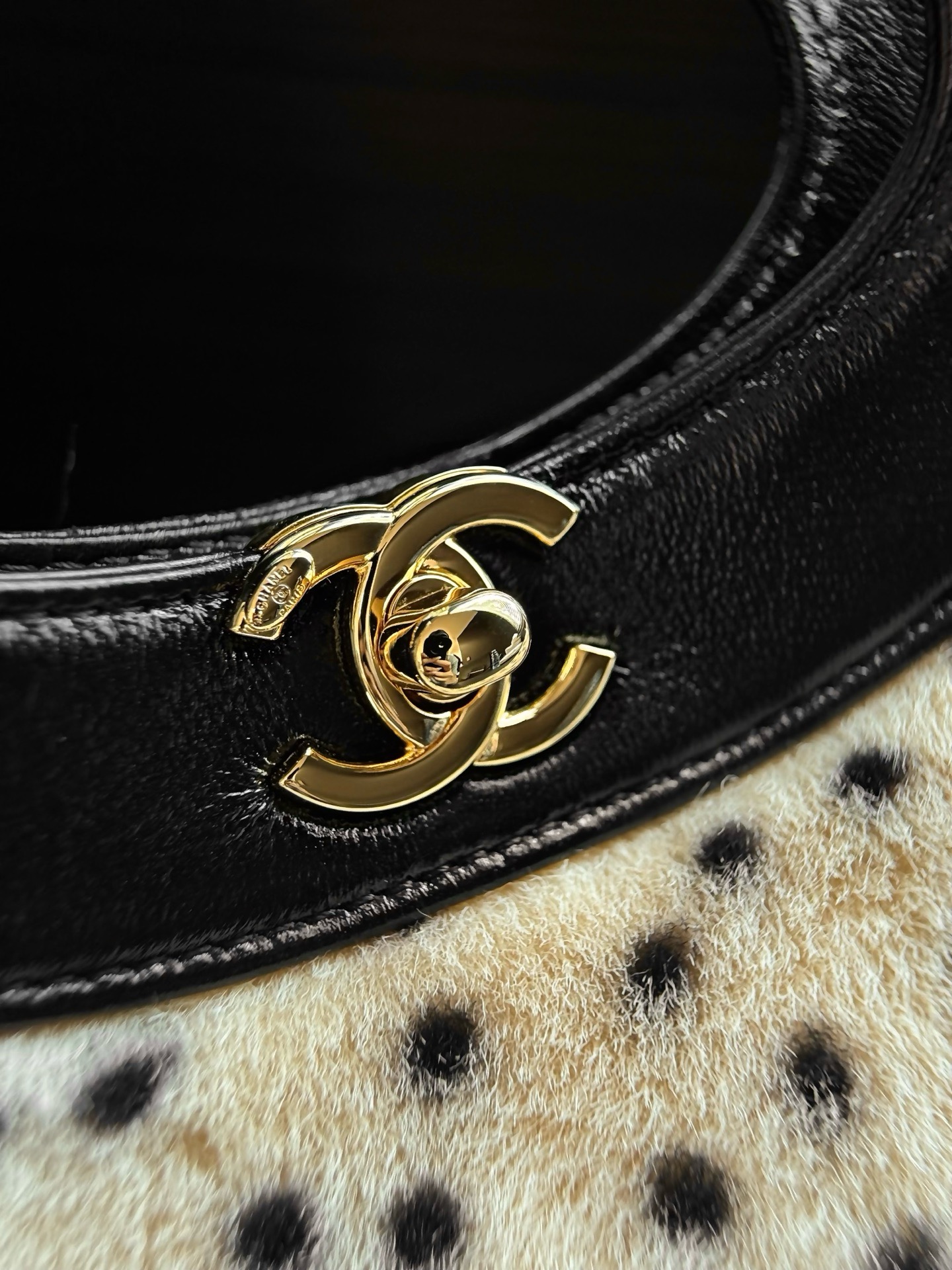 CHANEL 31 Mini Shopping Bag AS4133 Light Beige & Black
