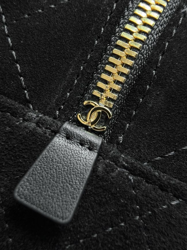 Chanel Suede Calfskin Shoulder Bag AS6443 black