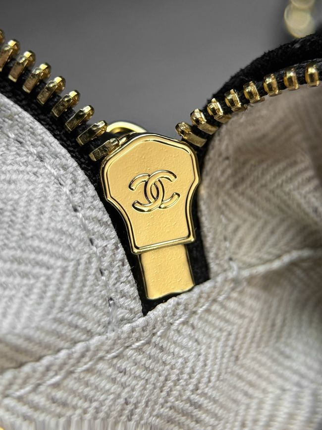 Chanel Suede Calfskin Shoulder Bag AS6443 black