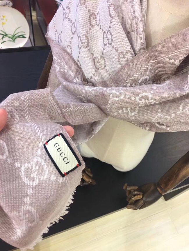 Gucci cashmere scarf 06390-3
