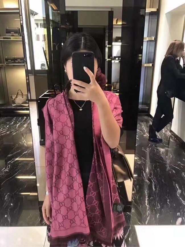 Gucci cashmere scarf 06390-5