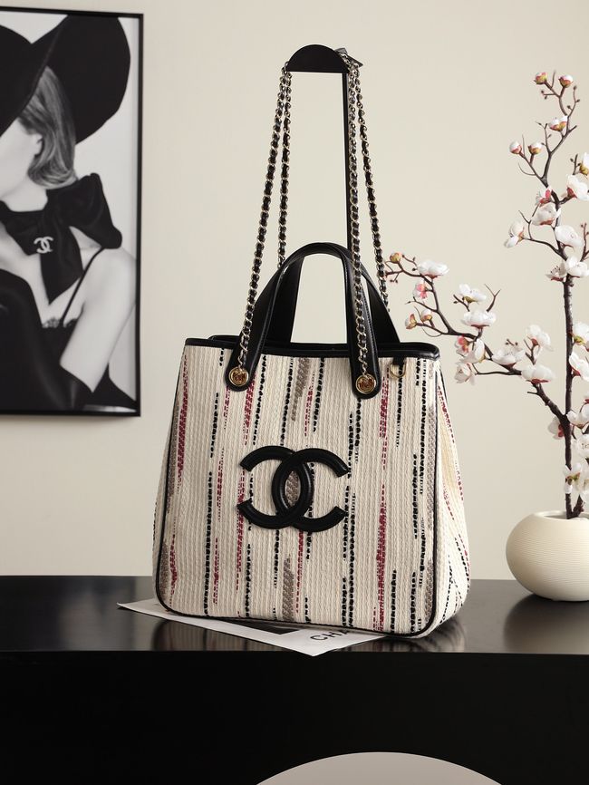 Chanel Shopping Bag AS6200 Beige & Red