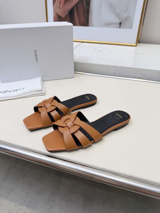 Saint Laurent tribute SANDALS in smooth leather 875936-1