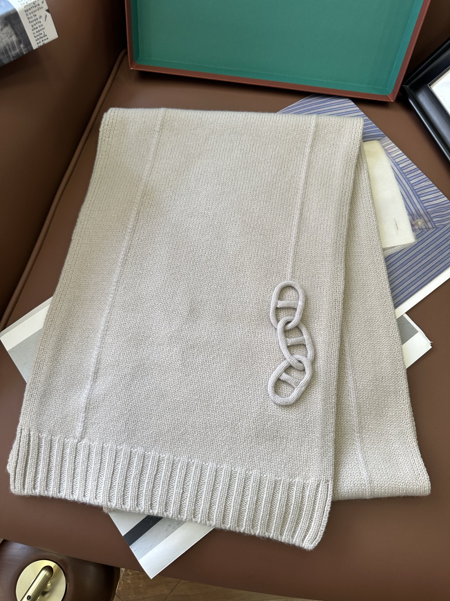 Hermes cashmere Scarf H36118-3