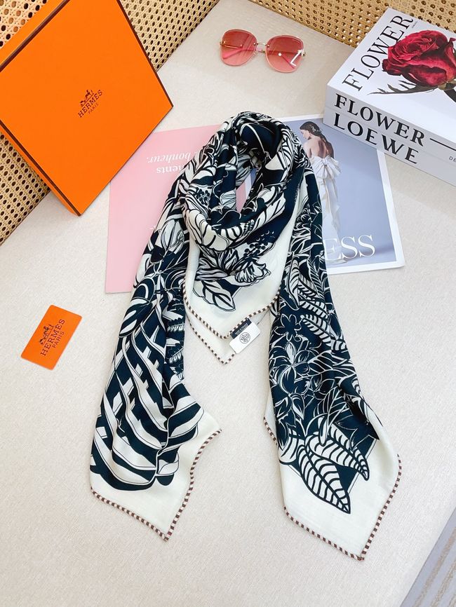 Hermes cashmere Shawl H36117-1