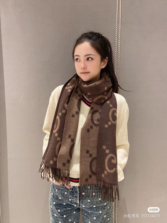 Gucci Reversible Cashmere scarf A006HK-1