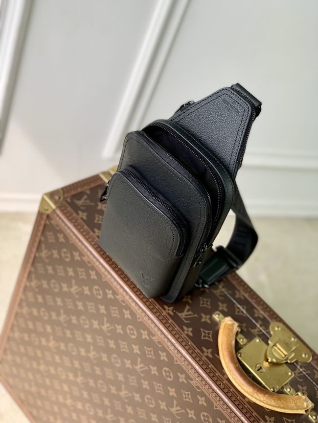 Louis Vuitton Avenue Slingbag PM M15255 black