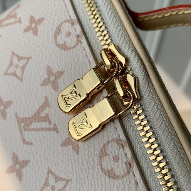 Louis Vuitton Nice Beauty M25689 white