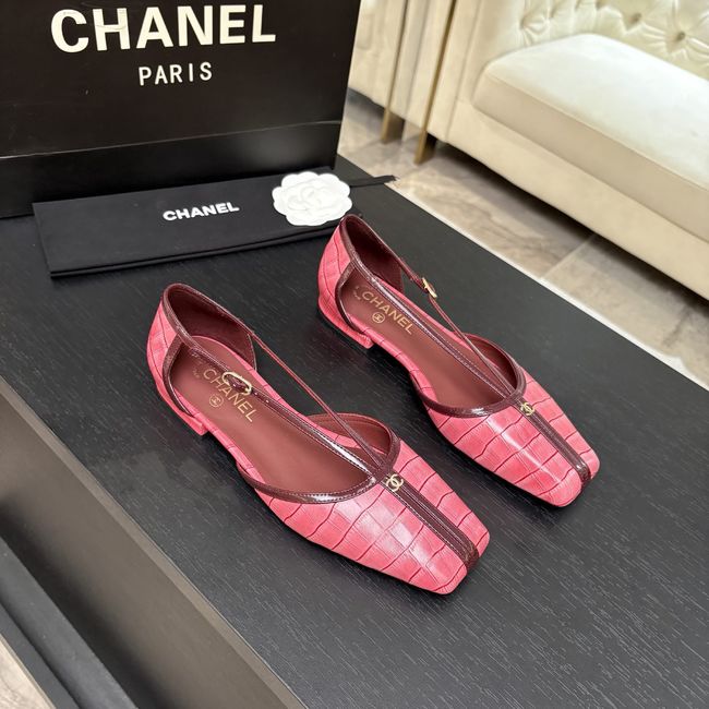 Chanel Mary Janes G47613-10