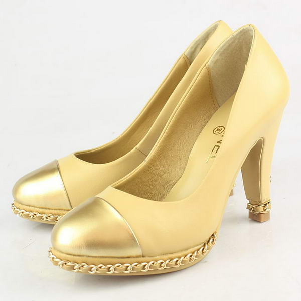 Chanel Golden Chain Sheepskin Pumps Apricot