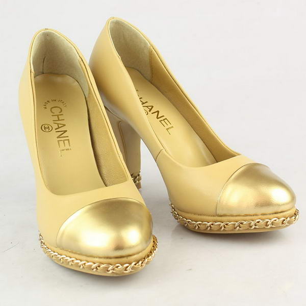 Chanel Golden Chain Sheepskin Pumps Apricot