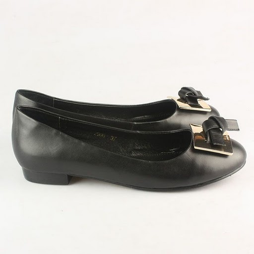 Prada Classics Patent Leather Knot Flats Black