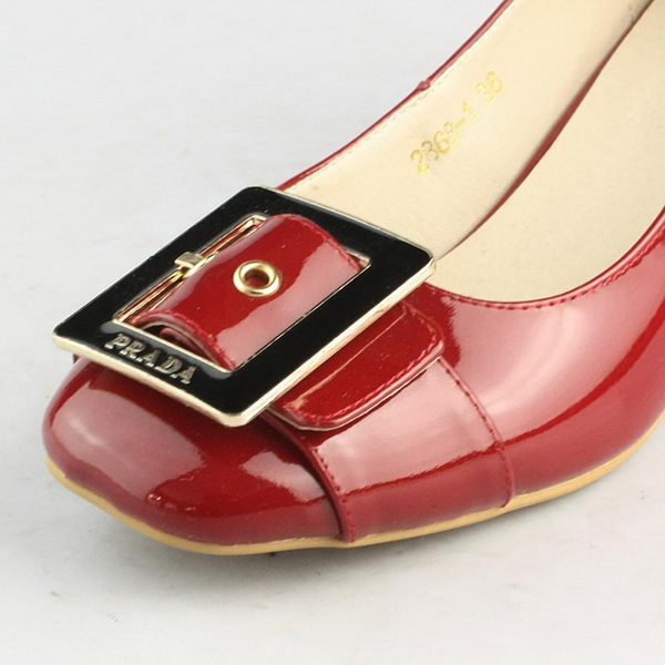 Prada Patent Leather Pump PD076 Red