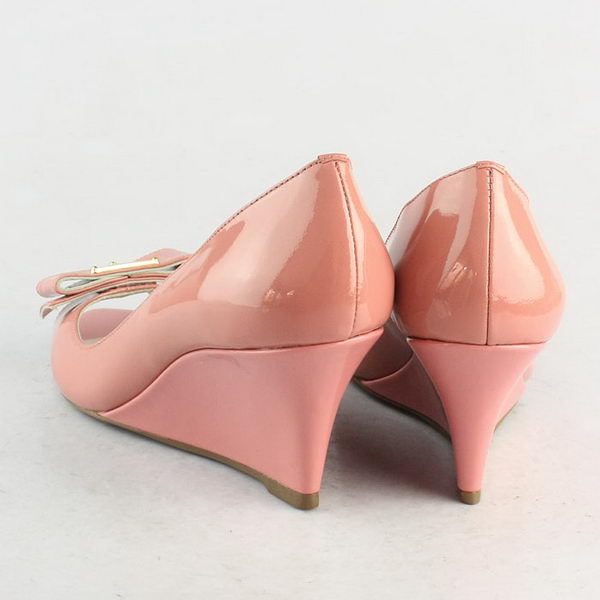 Prada Patent Leather Wedge PD093 Pink