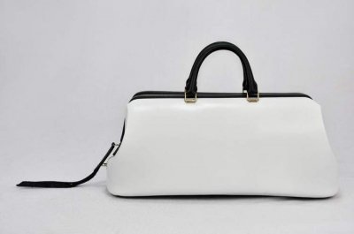 Celine Medico Struttura 88.039 bianco / nero