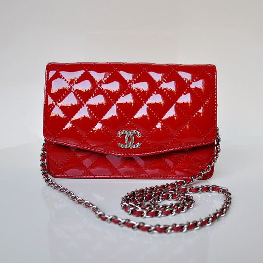 Chanel A33800 Flap Shoulder Borse Patent Leather Rosso