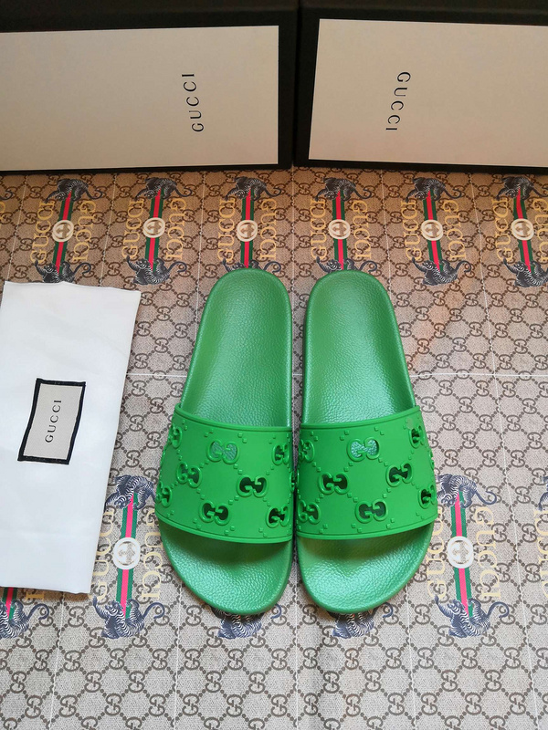 Gucci Slippers Men 014