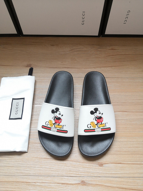 Gucci Slippers Men 027