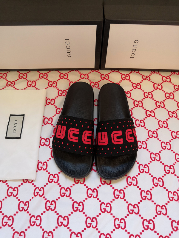 Gucci Slippers Men 028