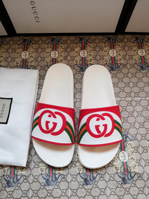 Gucci Slippers Men 037