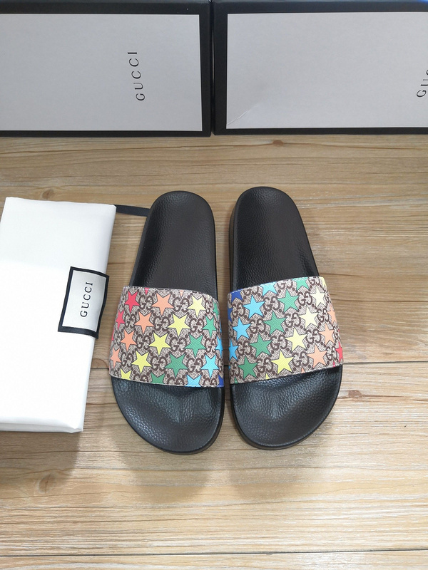 Gucci Slippers Men 050