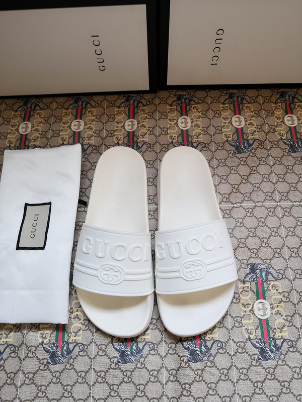 Gucci Slippers Men 055