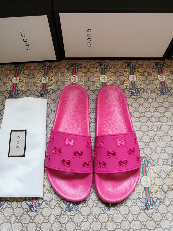 Gucci Slippers Men 072