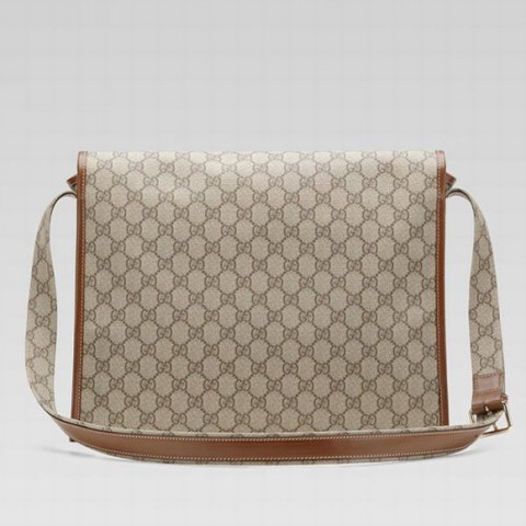 Gucci 246411 FCIXG 8527 Media Messenger Bag