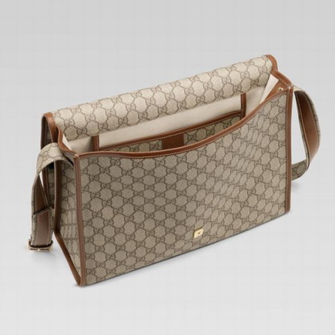 Gucci 246411 FCIXG 8527 Media Messenger Bag