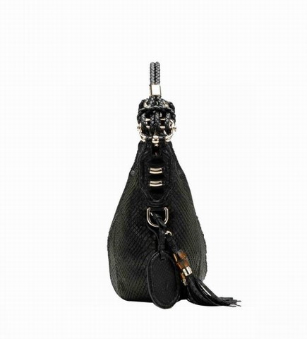 Gucci Outlet Techno Horsebit Medium Hobo 240261 Nero